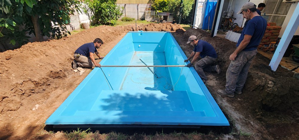 Imagen representativa de la instalación de una piscina